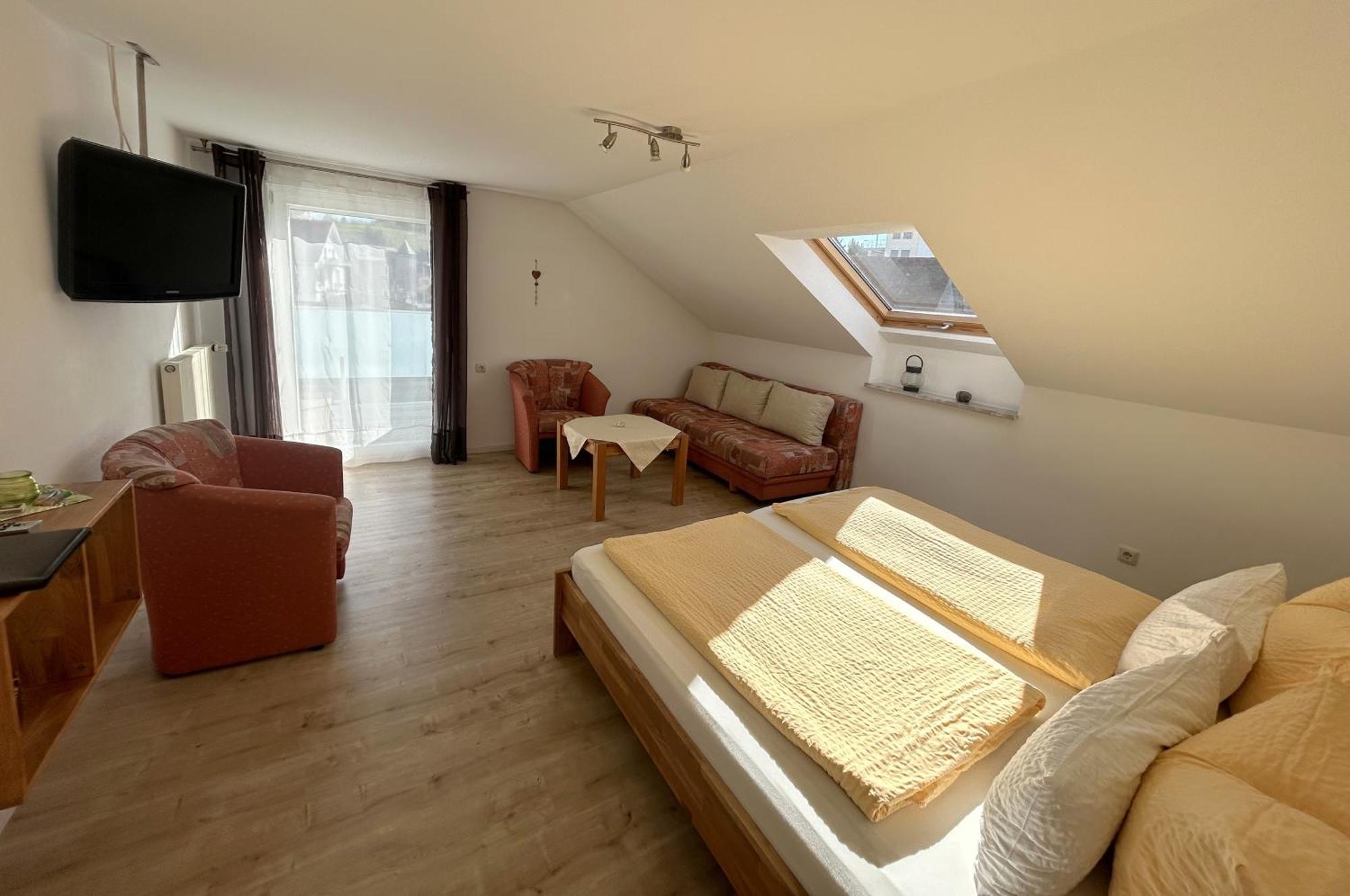 Gaestehaus Sommertal Mit Pool Im Garten, Eigener Parkplatz, 800M Zum Bodensee, 300M Zur Altstadt เมียร์สบวร์ก ภายนอก รูปภาพ